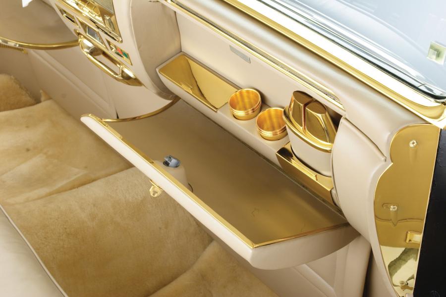  Cadillac Eldorado Brougham Town Car Concept 1956 года  (фото 15 из 24)